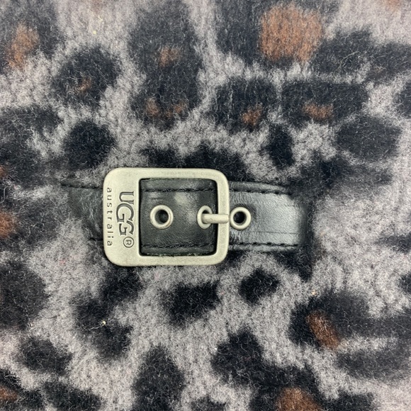 🎉SOLD🎉 Ugg Size 6 M Women’s Ellee Leather Boots - Picture 4 of 8